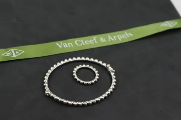 Van Cleef & Arpels Jewelry |