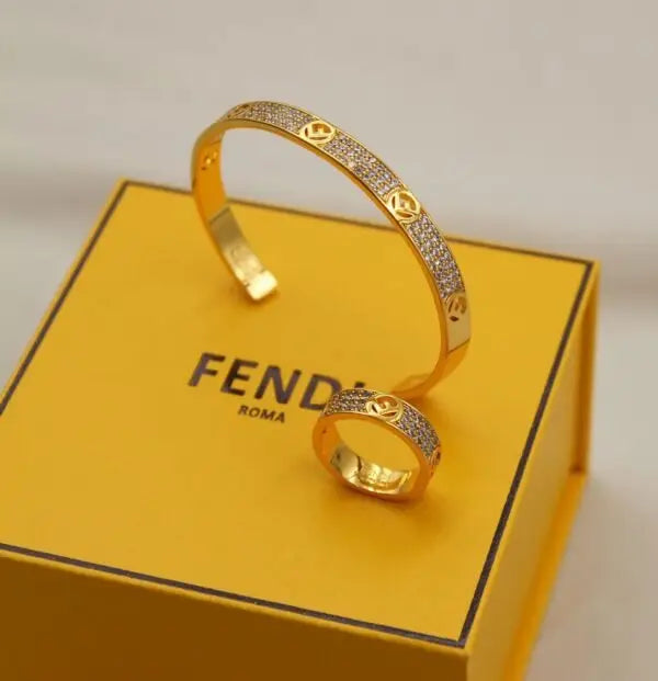 Fendi Jewelry |