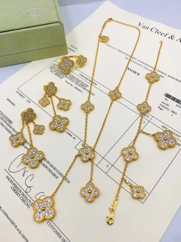 Van Cleef & Arpels Jewelry |