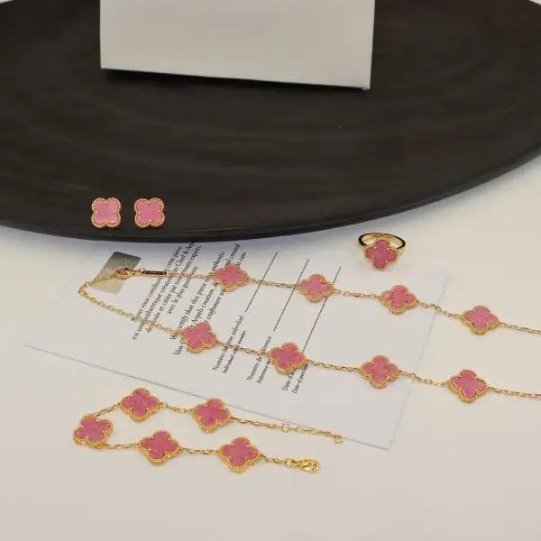 Van Cleef & Arpels Jewelry |