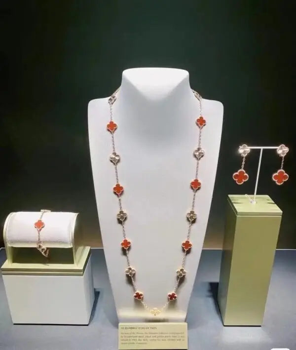 Van Cleef & Arpels Jewelry |