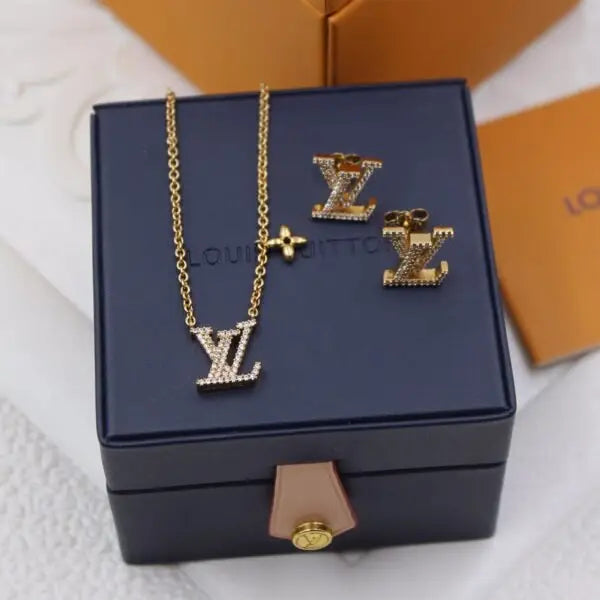 Louis Vuitton Jewelry |
