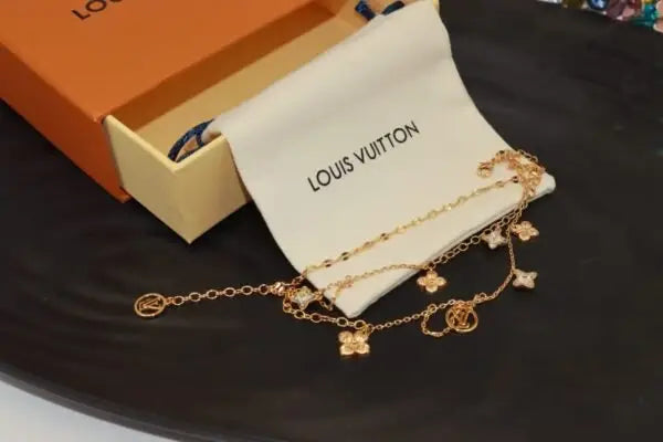 Louis Vuitton Jewelry |