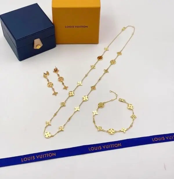 Louis Vuitton Jewelry |