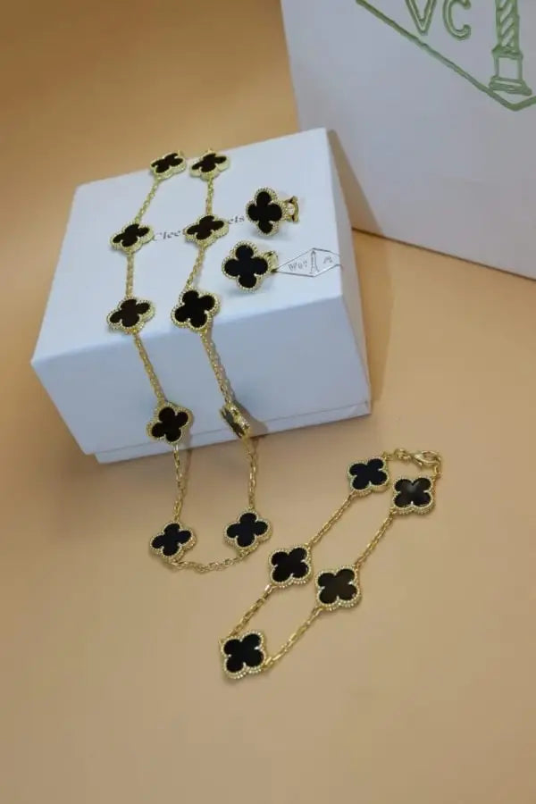 Van Cleef & Arpels Jewelry |