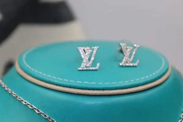 Louis Vuitton Jewelry |