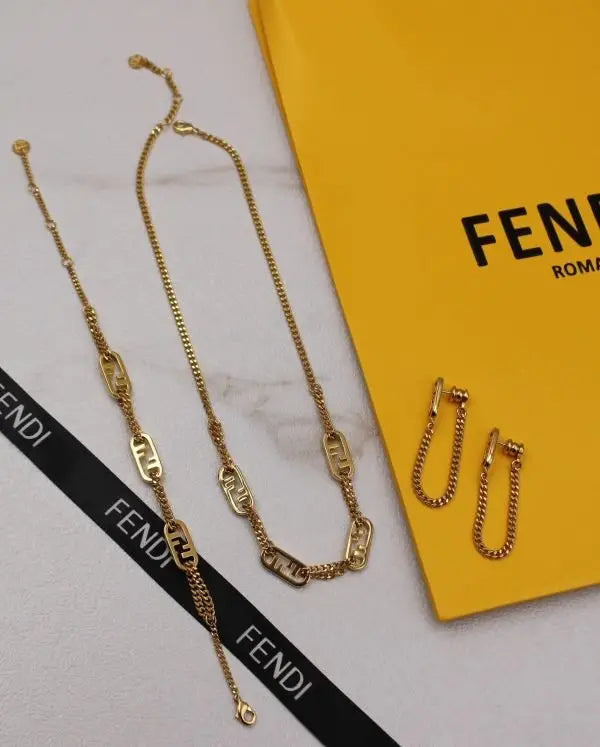 Fendi Jewelry |