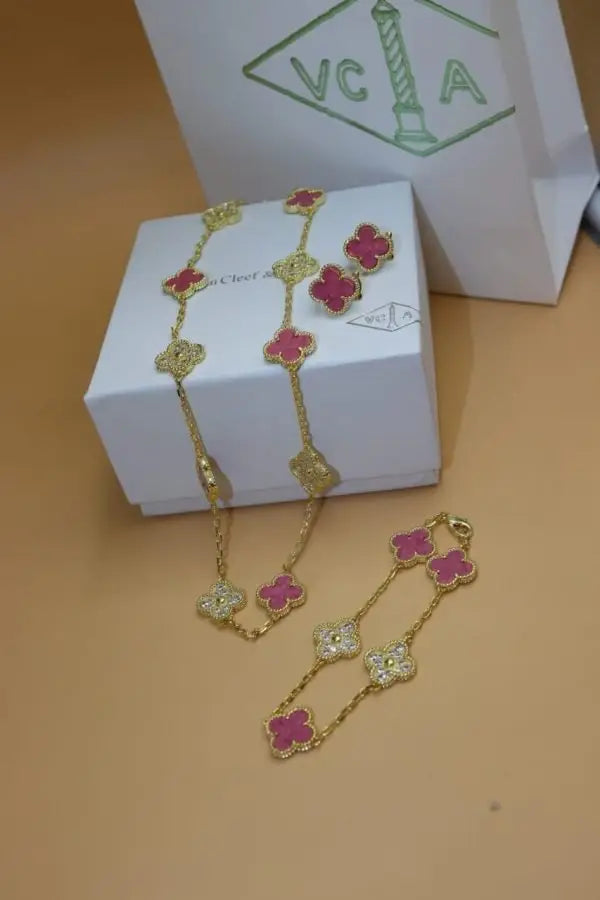 Van Cleef & Arpels Jewelry |