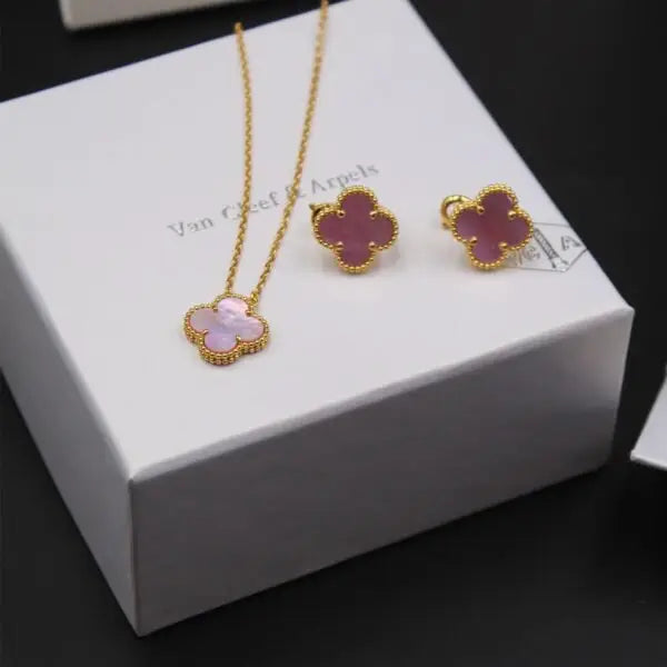 Van Cleef & Arpels Jewelry |