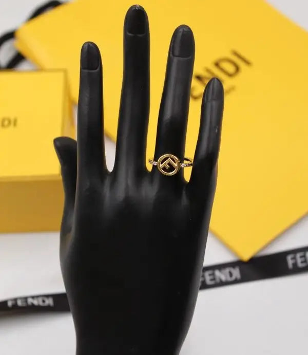Fendi Jewelry |