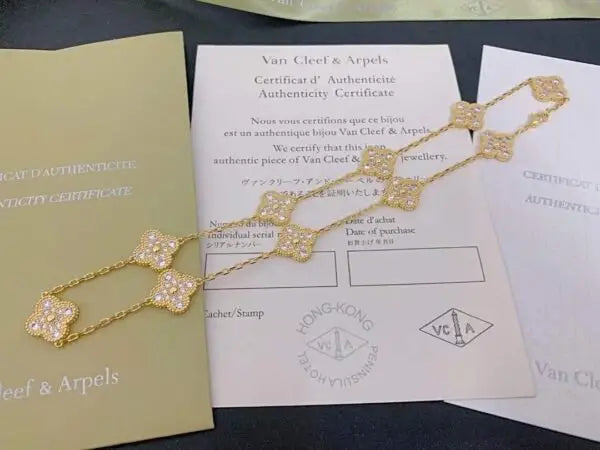 Van Cleef & Arpels Jewelry |