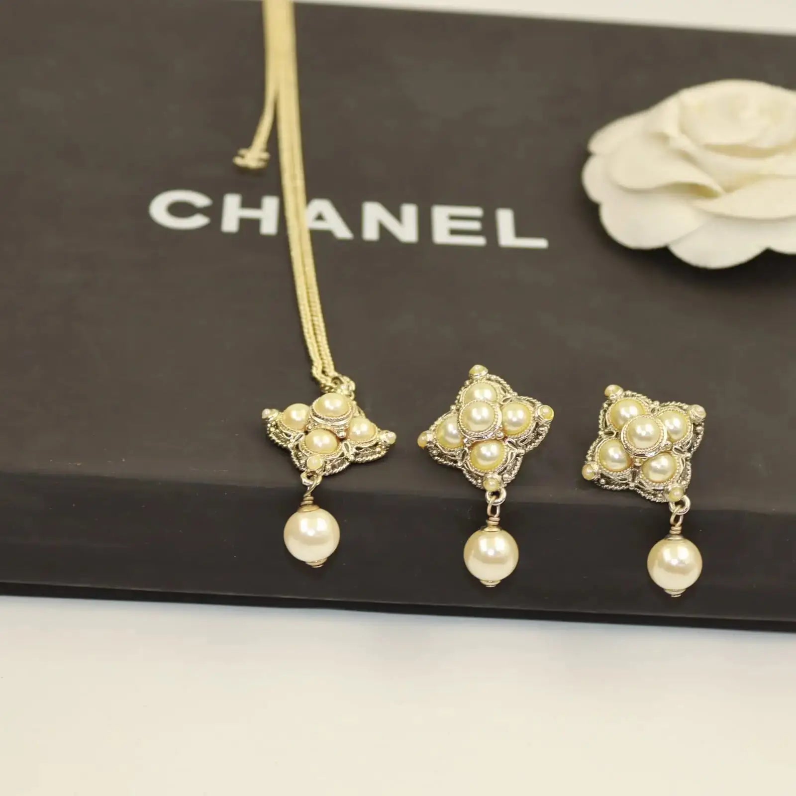 Chanel Jewelry |
