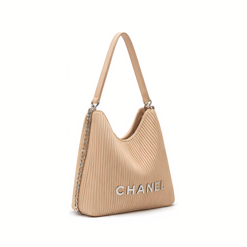Chanel Bag | Maxi Hobo in Peach Lambskin