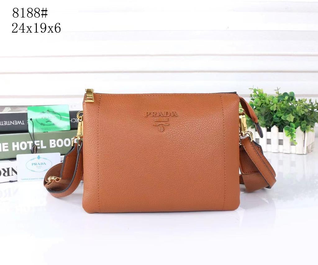 Premium Bag D38CF3CC