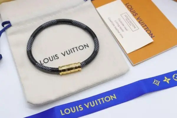 Louis Vuitton Jewelry |