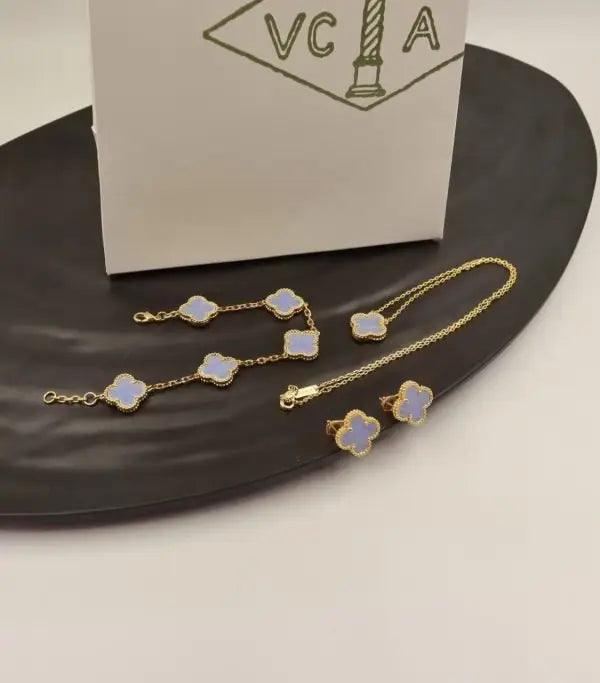 Van Cleef & Arpels Jewelry |