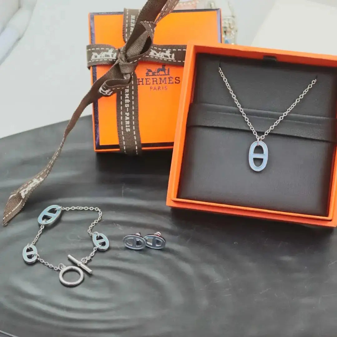 Hermès Jewelry |