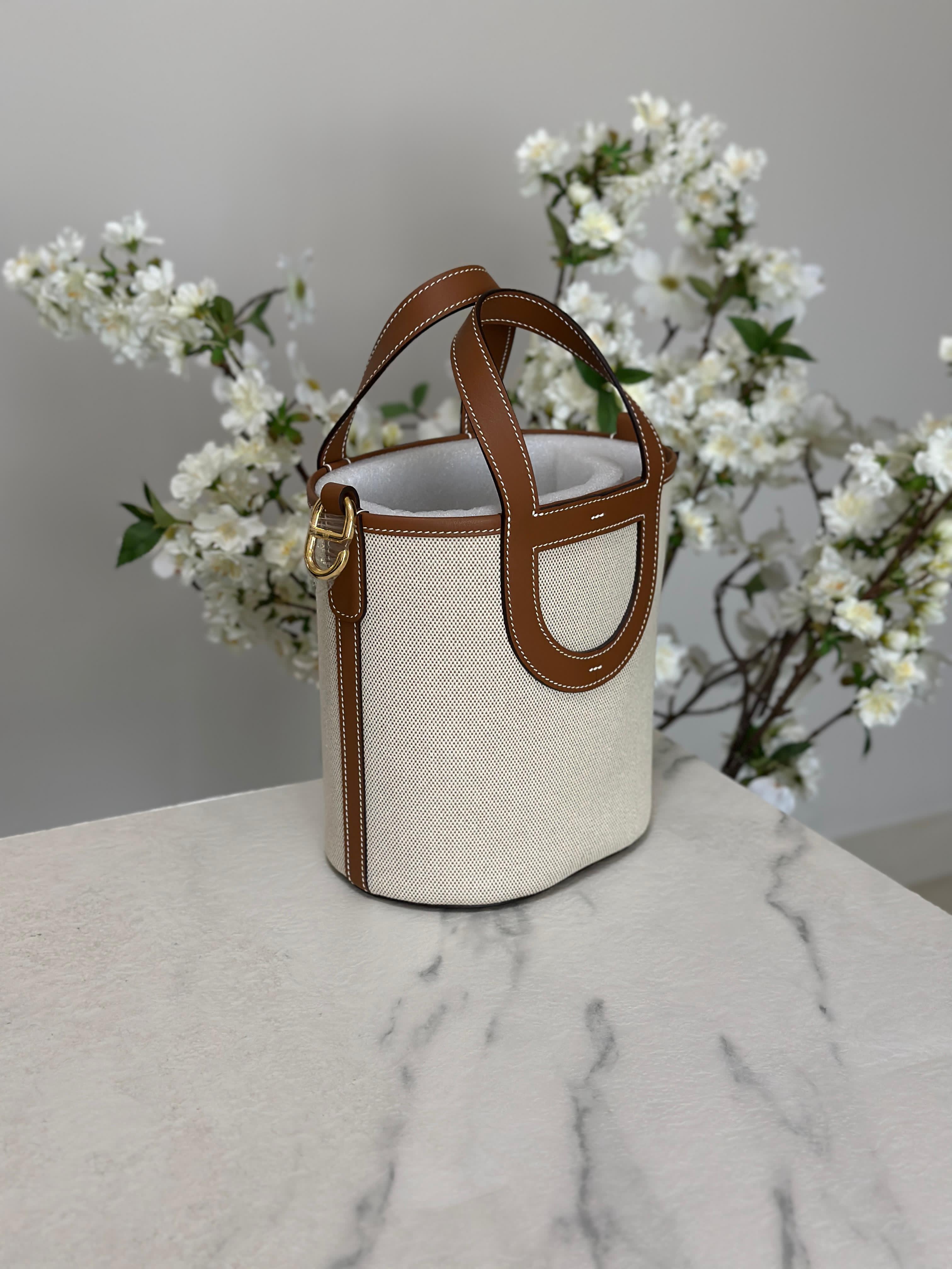 Luxury Item | Supertop 129