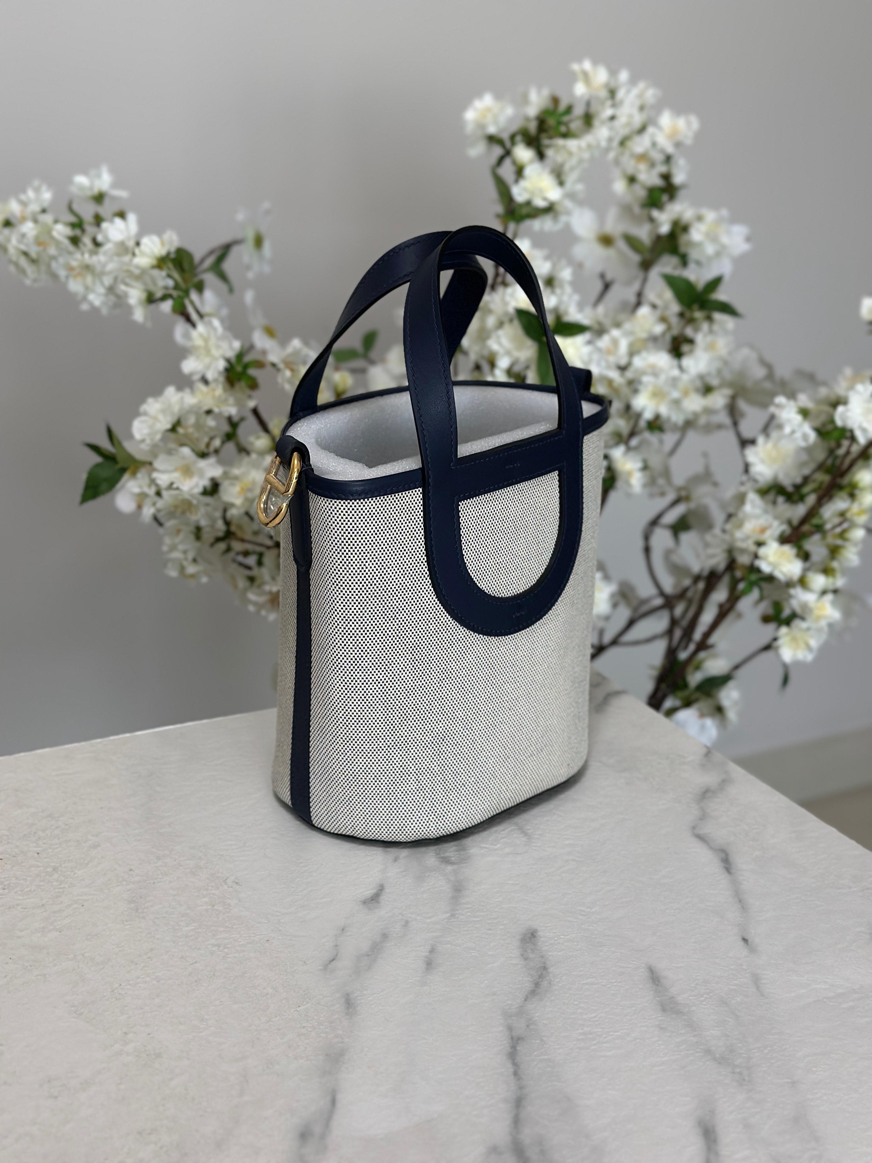 Luxury Item | Supertop 130