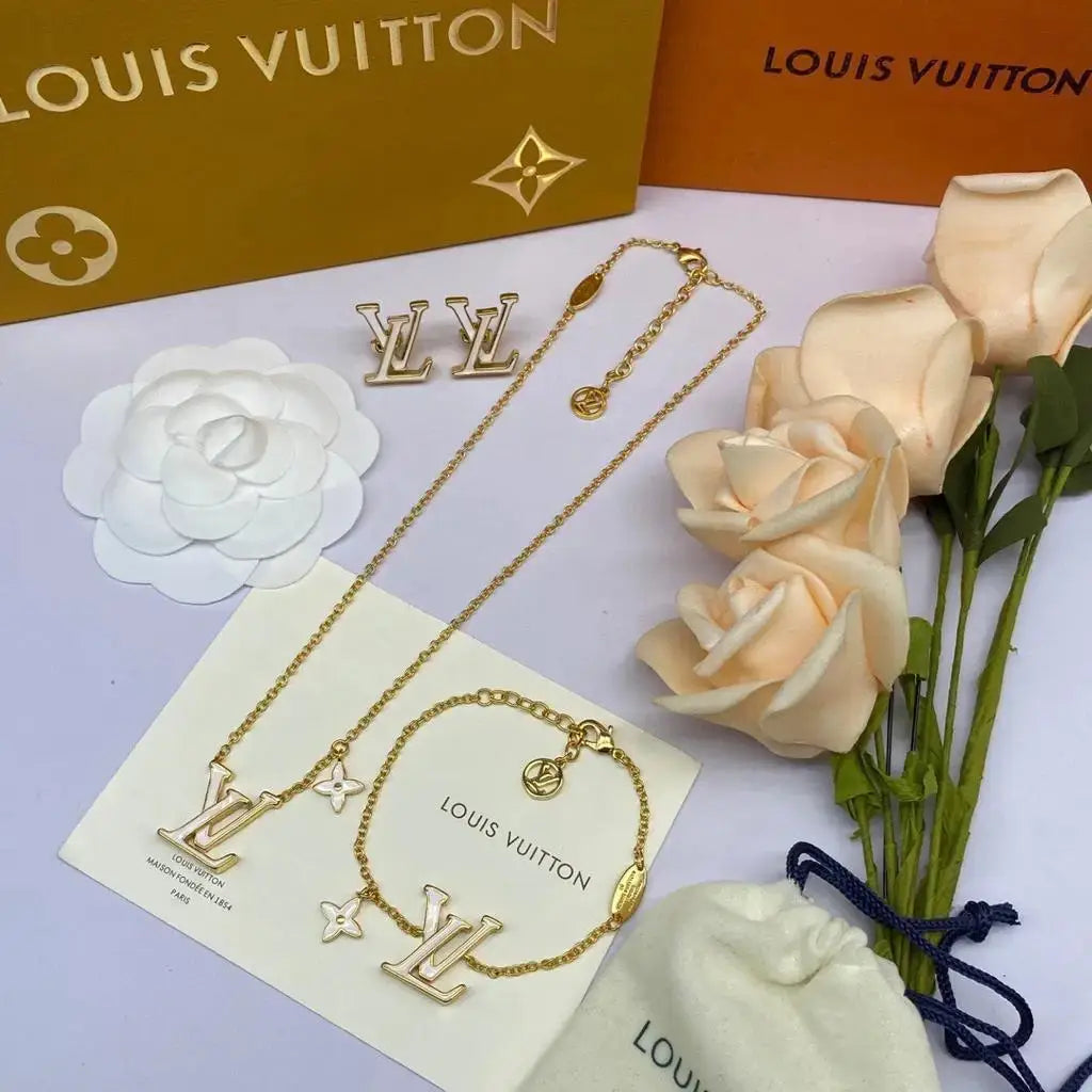 Louis Vuitton Jewelry |