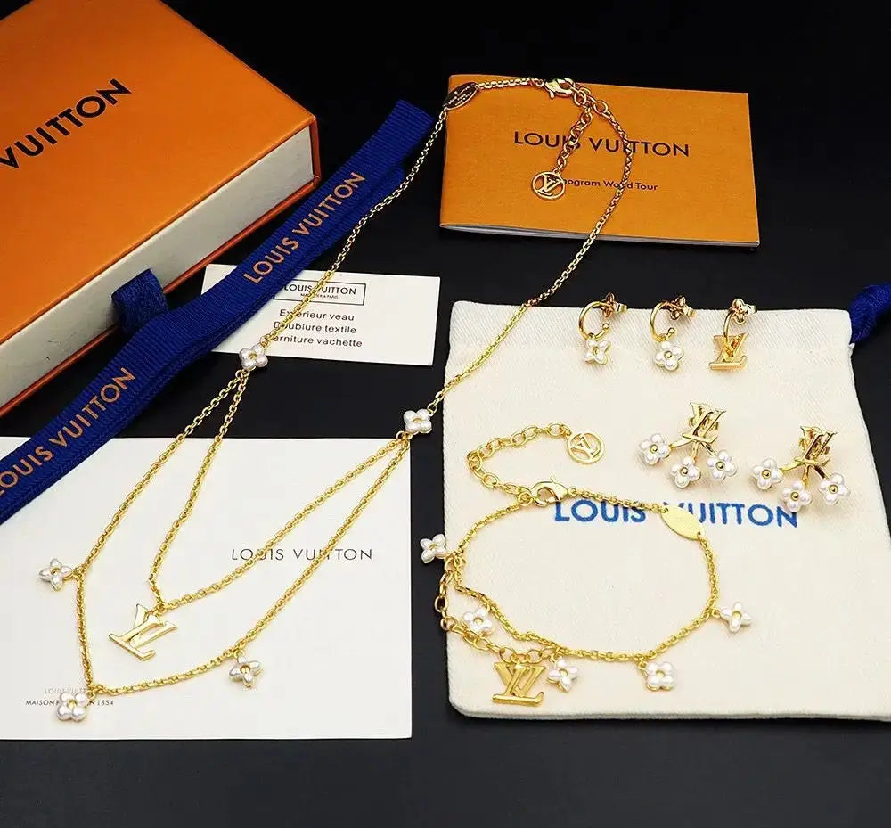 Louis Vuitton Jewelry |