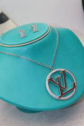 Louis Vuitton Jewelry |