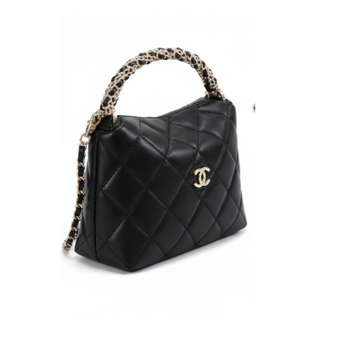 Chanel | 19 Quilted Flap Bag
