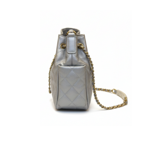 Chanel | 25 Bucket Bag Leather