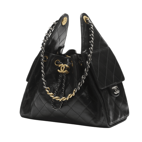 Chanel | 25 Medium Handbag