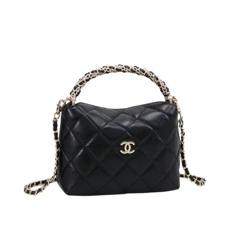 Chanel | 19 Quilted Flap Bag
