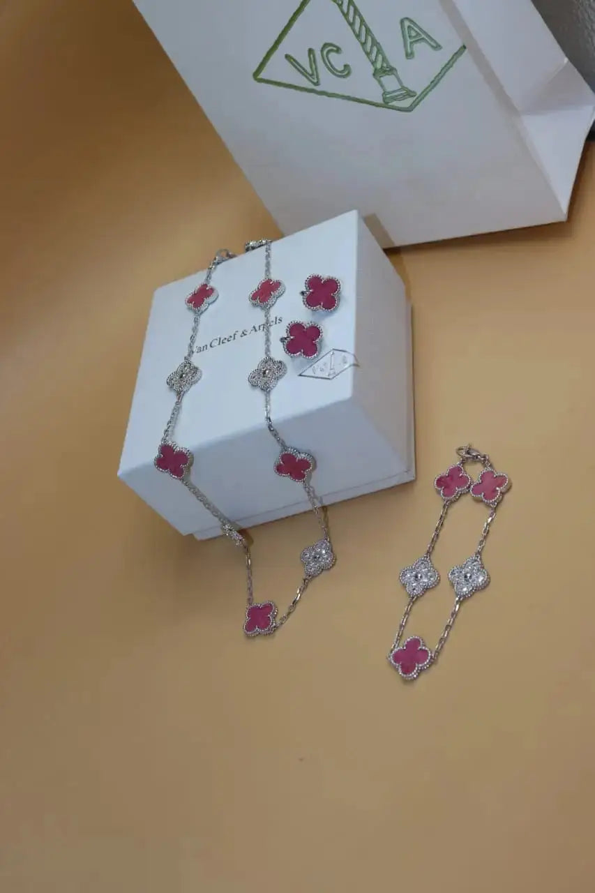Van Cleef & Arpels Jewelry |
