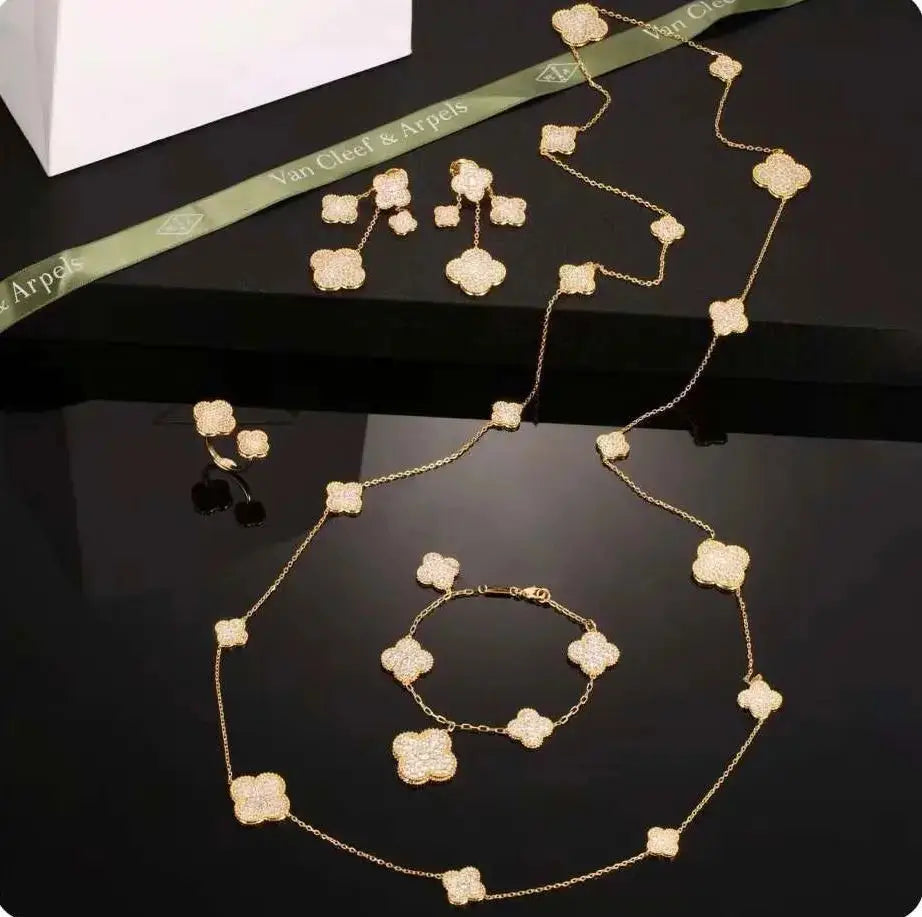 Van Cleef & Arpels Jewelry |